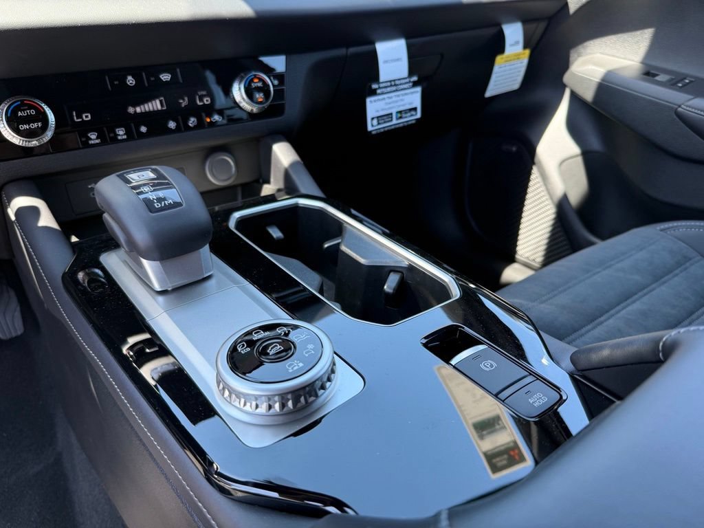 New 2026 Mitsubishi Outlander AWD image 30