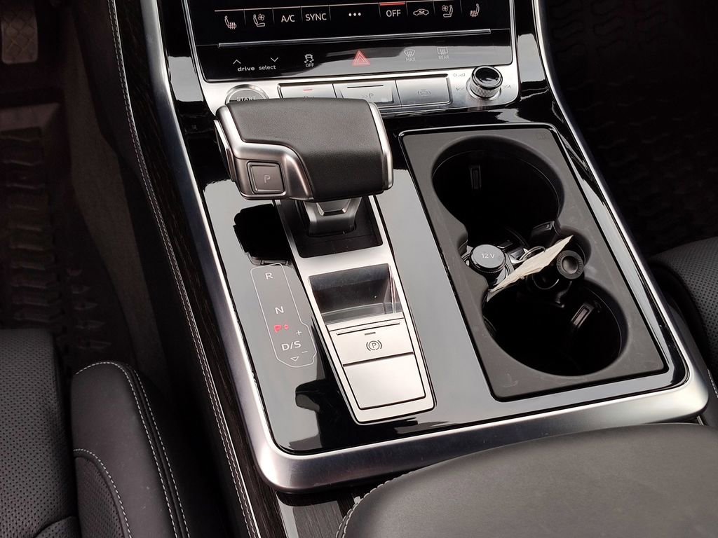 Certified 2025 Audi Q7 3.0T Prestige w/ Prestige Package image 31