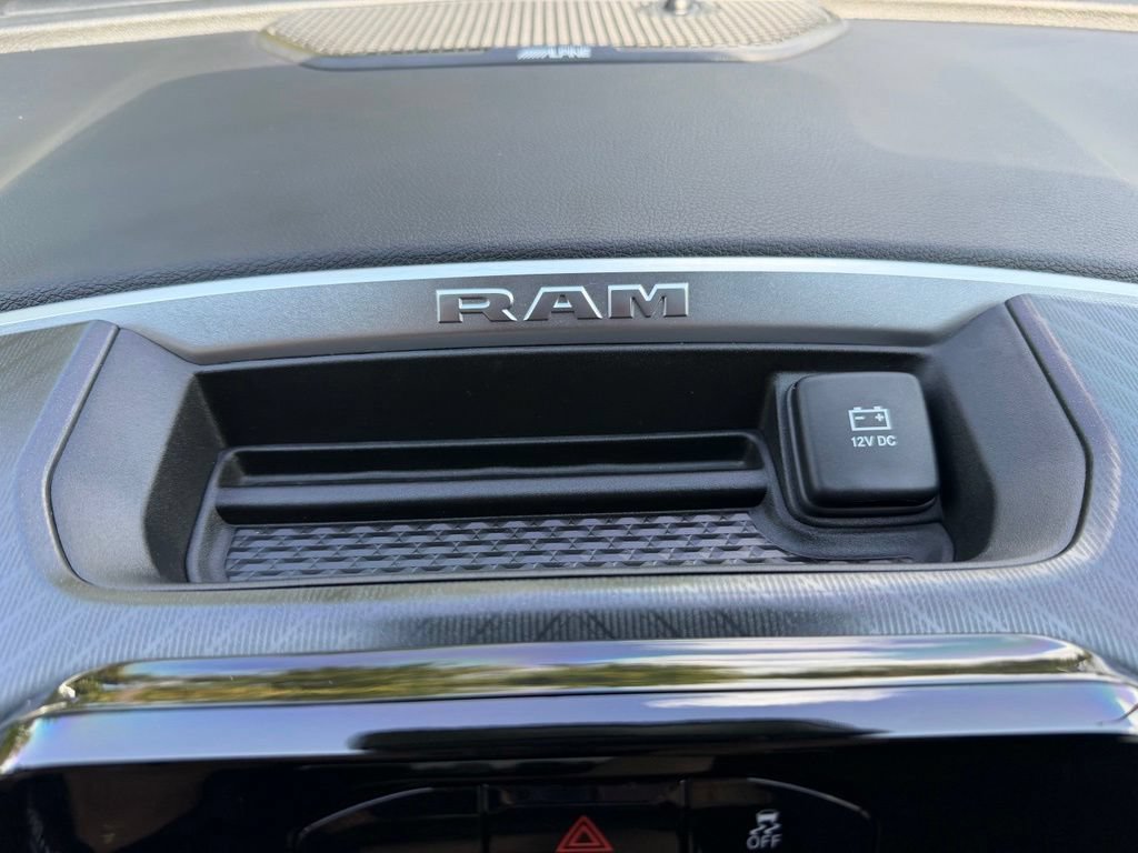 Certified 2025 RAM 2500 Big Horn AWD/4WD image 24