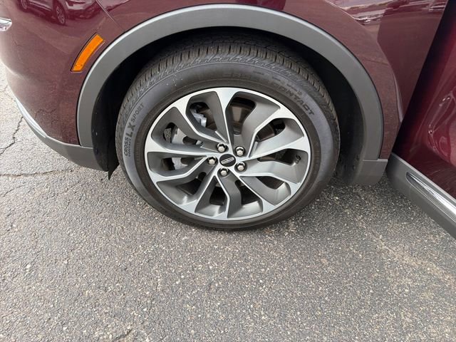 Certified 2023 Lincoln Nautilus Reserve AWD/4WD image 32