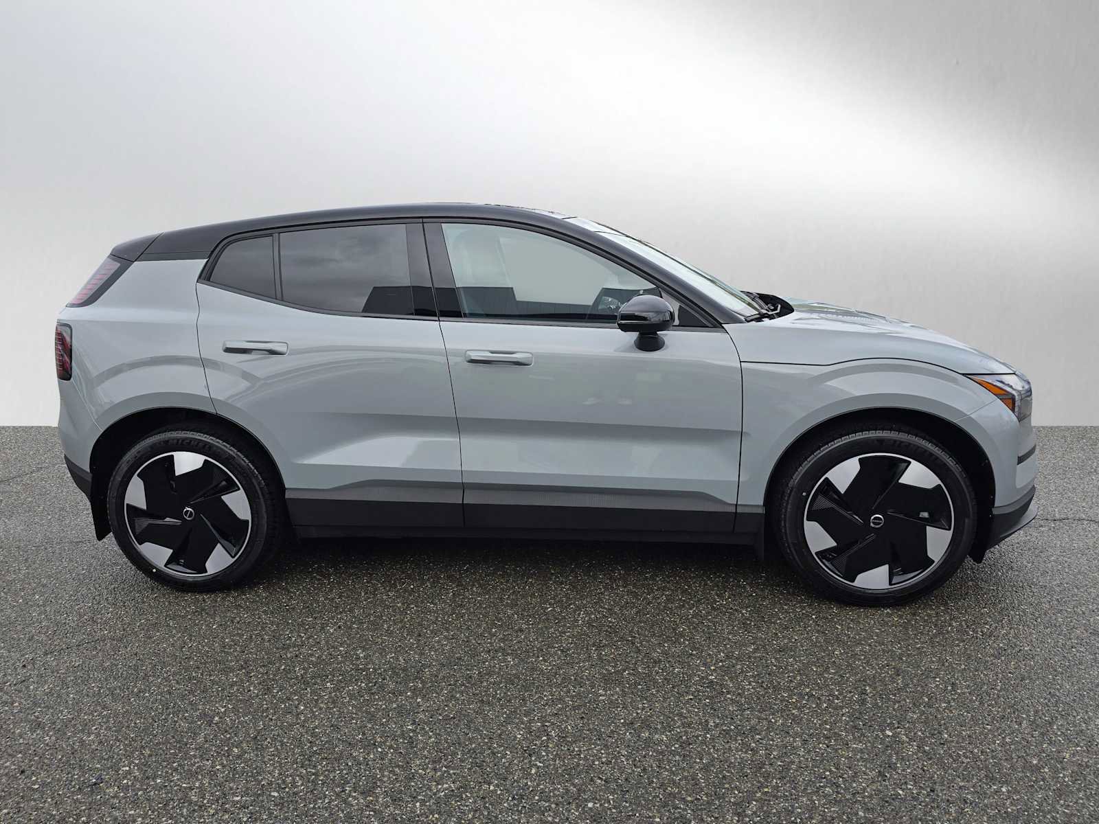 New 2026 Volvo EX30 Plus w/ Protection Package Premier AWD/4WD image 2