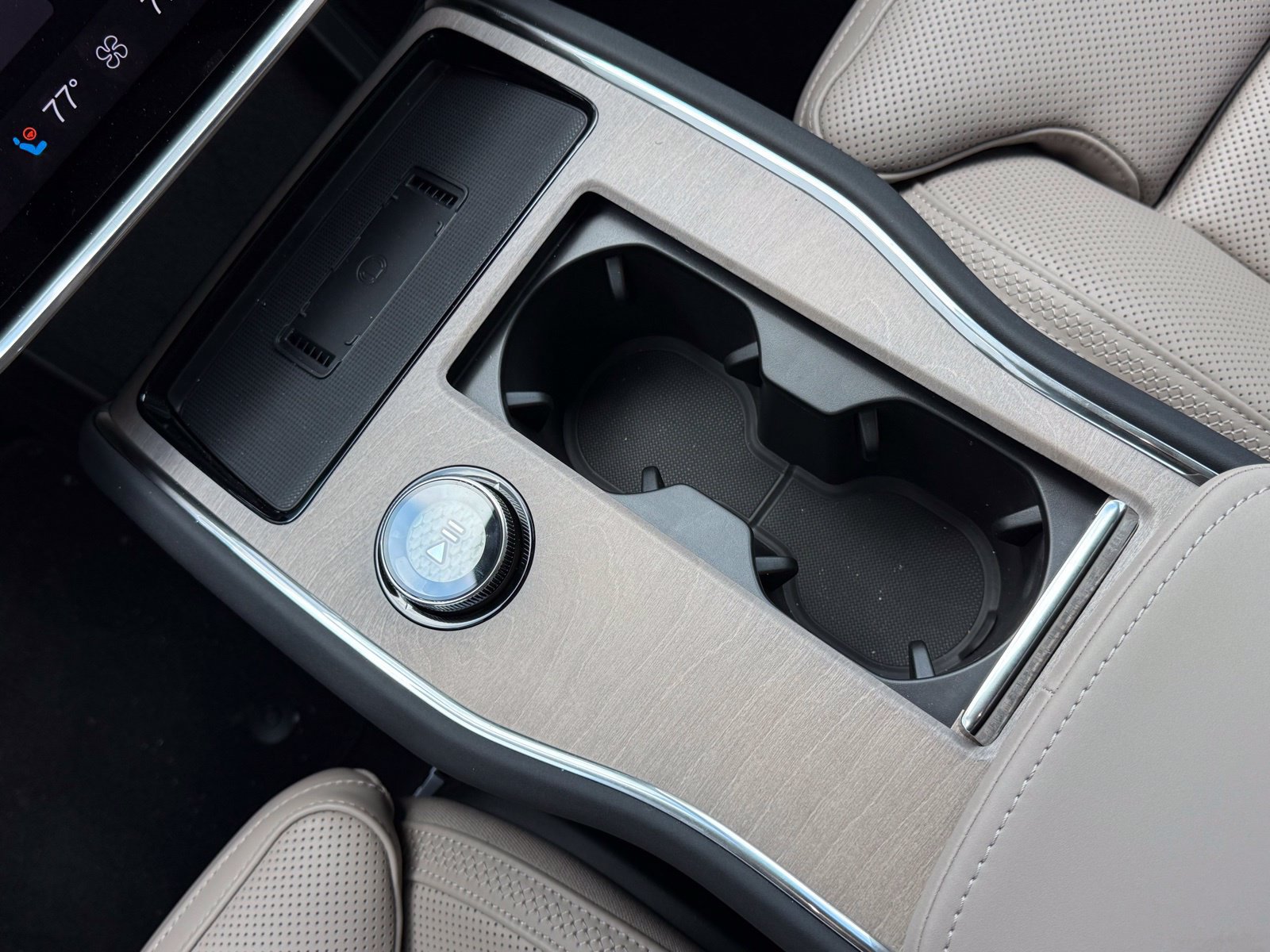 New 2026 Volvo EX90 Ultra AWD/4WD image 30