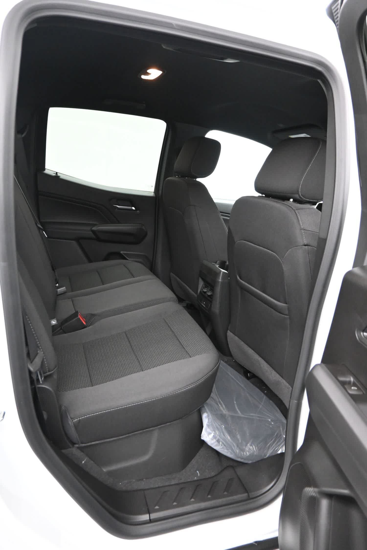 New 2026 GMC Canyon Elevation AWD/4WD image 12