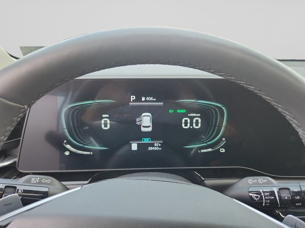 Certified 2024 Kia Niro SX Touring FWD image 13