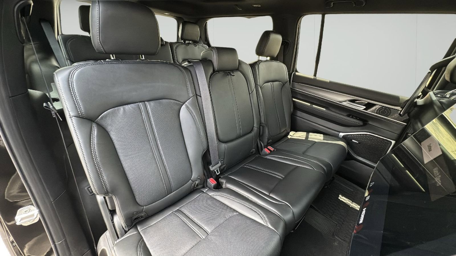 New 2025 Jeep Wagoneer Series II image 24