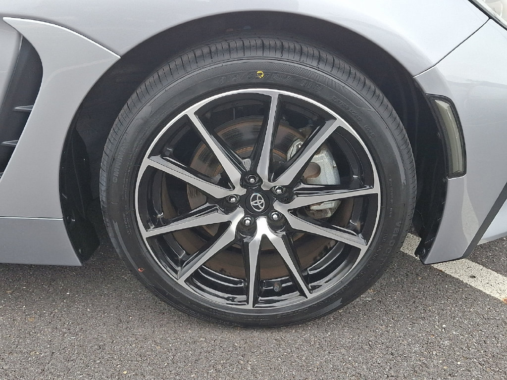 Certified 2024 Toyota GR86 RWD image 8