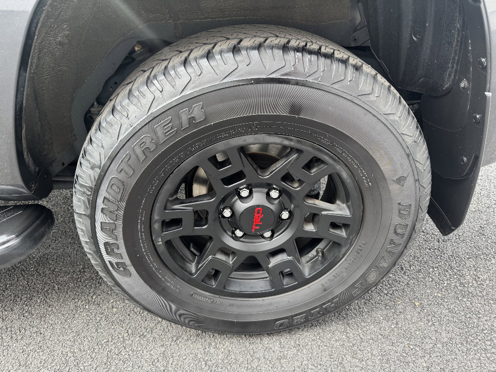 Used 2023 Toyota 4Runner SR5 Premium w/ Moonroof Package image 27