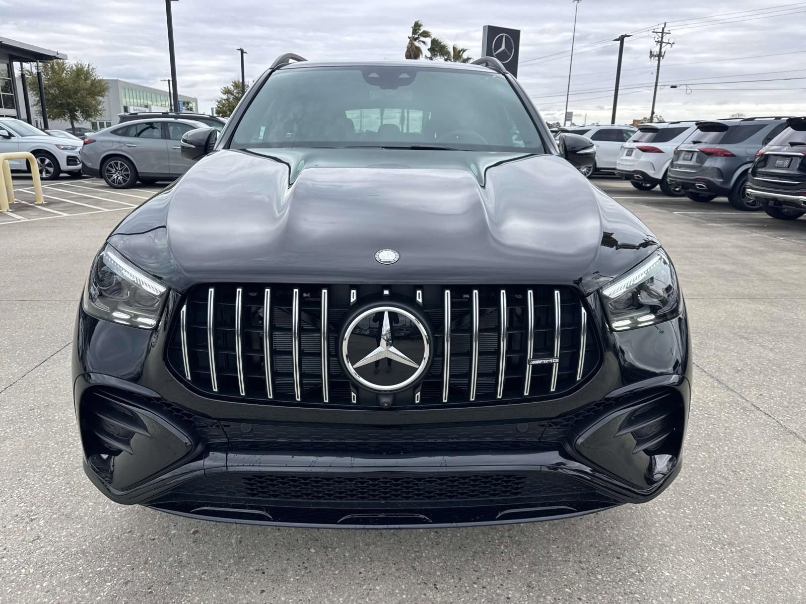 New 2026 Mercedes-Benz GLE 53 AMG 4MATIC image 2