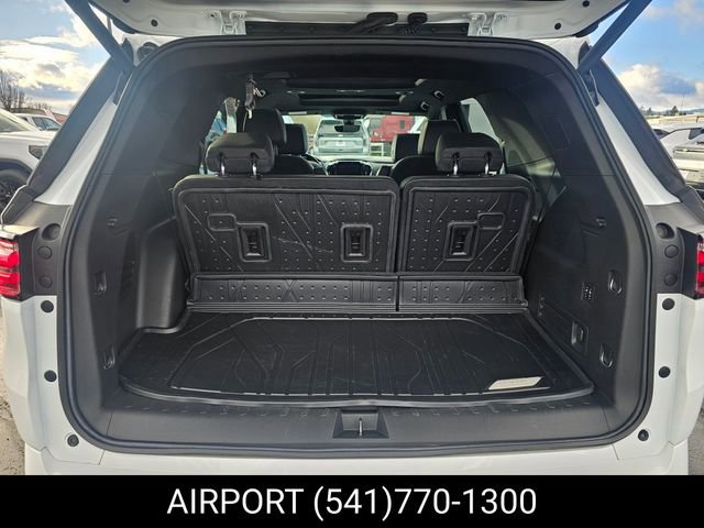Certified 2023 Chevrolet Traverse High Country image 15