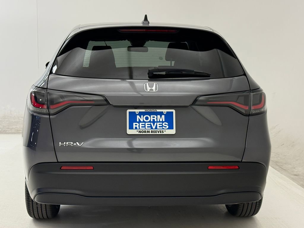 New 2026 Honda HR-V LX image 8