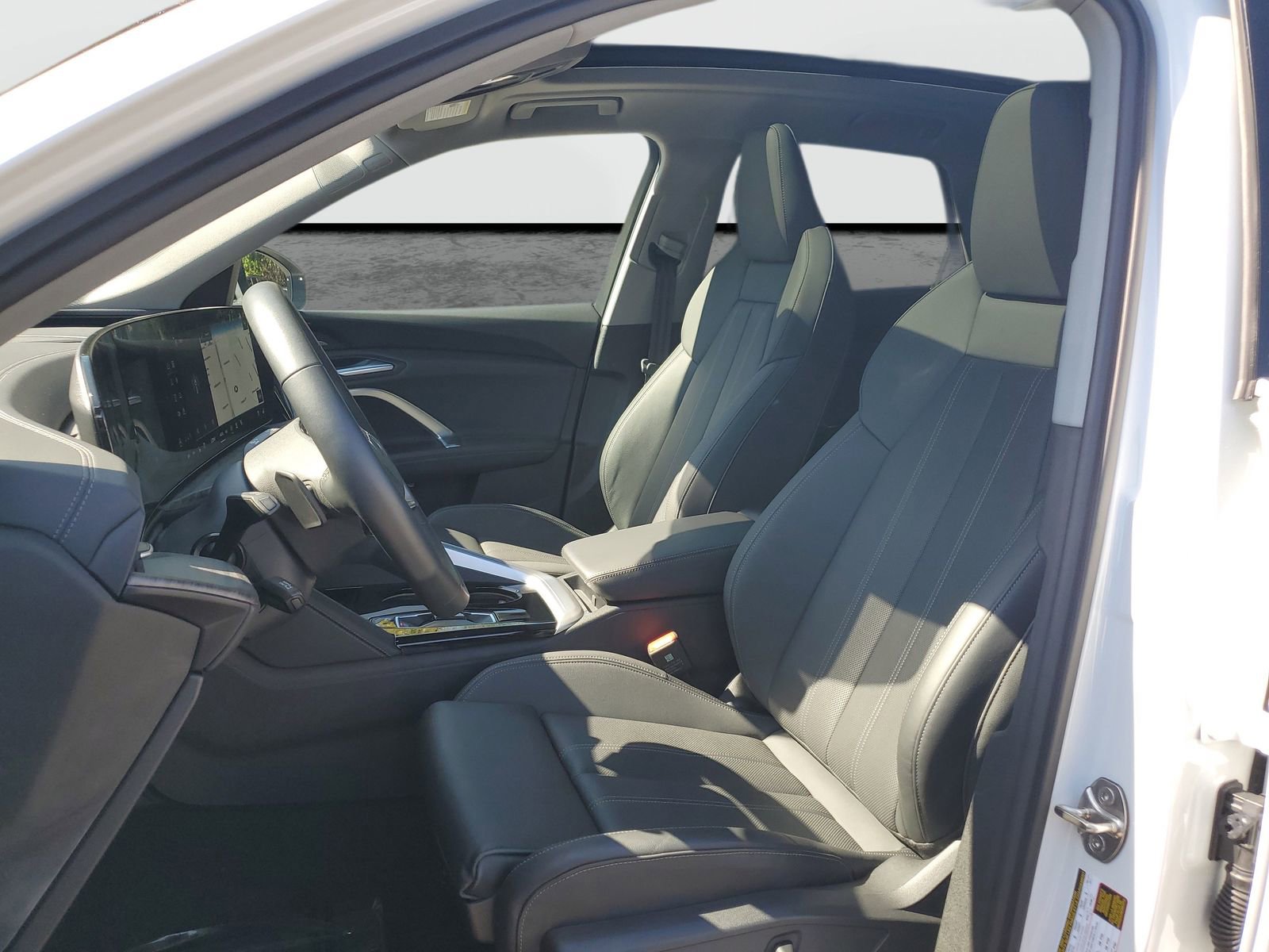 Used 2025 Audi Q5 Premium w/ Premium Plus AWD/4WD image 19