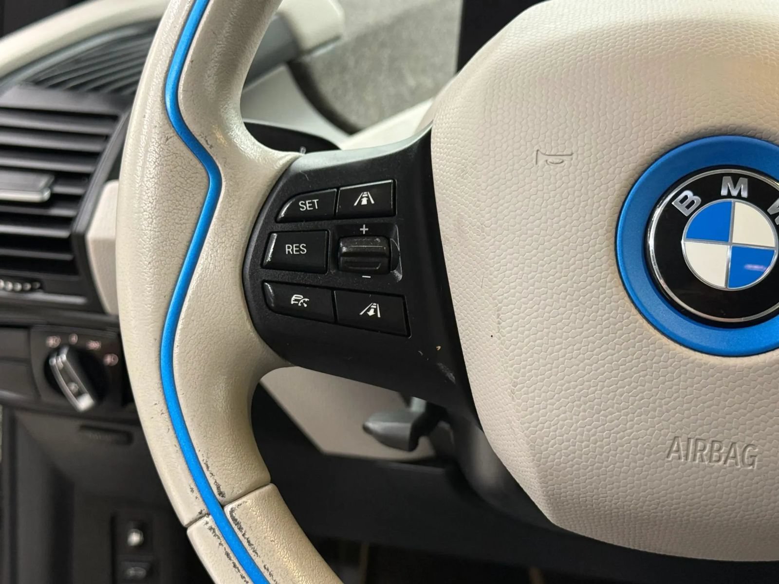 Used 2015 BMW i3 w/ Range Extender RWD image 30