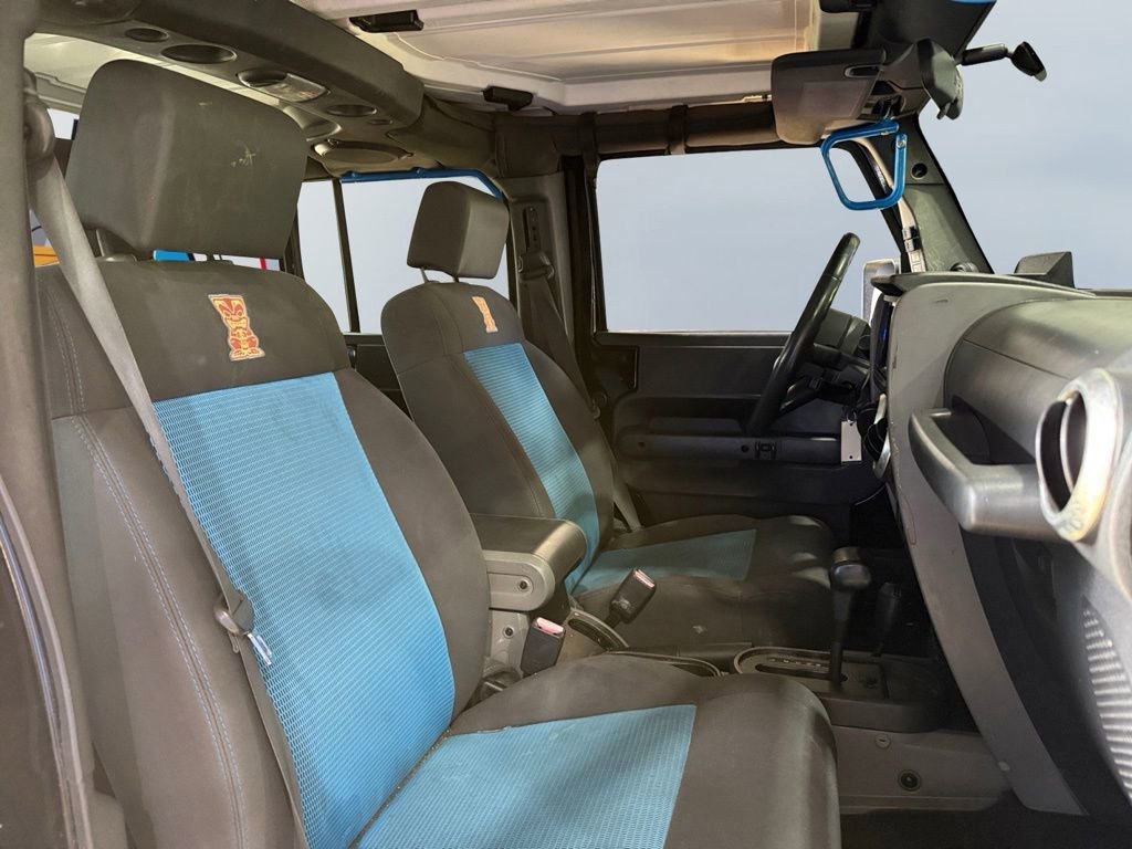 Used 2010 Jeep Wrangler Unlimited Sport AWD/4WD image 19