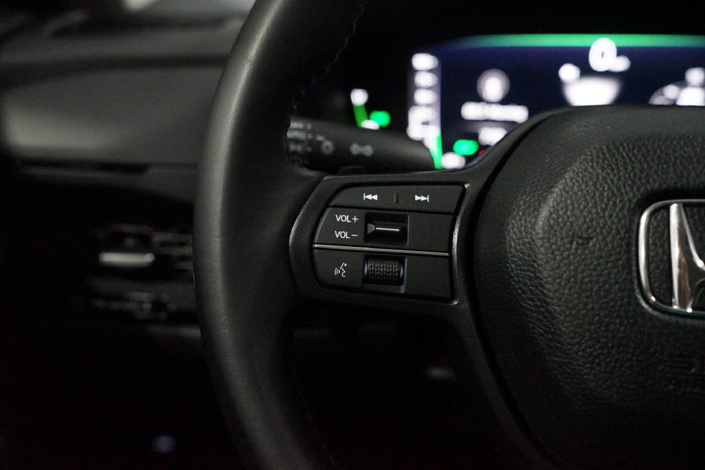 Used 2025 Honda Accord EX-L image 14