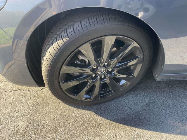 Used 2026 MAZDA MAZDA3 Carbon AWD/4WD image 6
