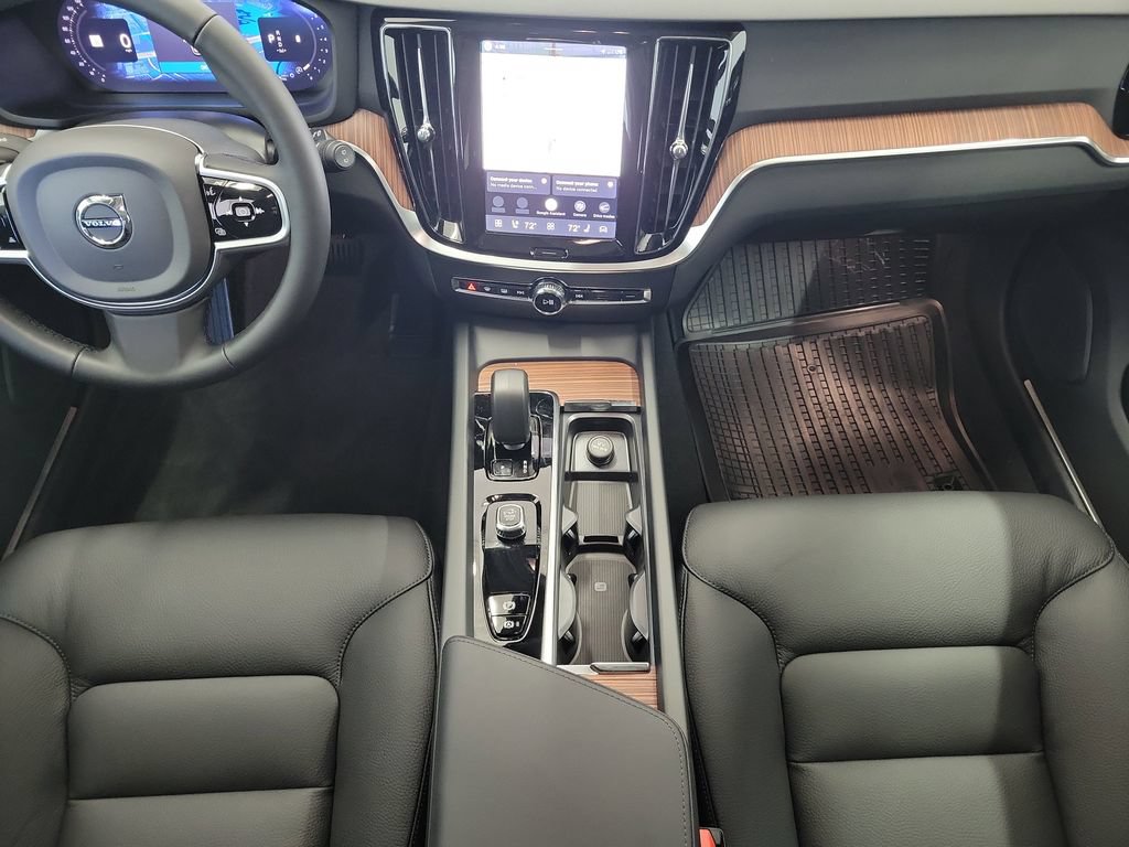 New 2026 Volvo V60 B5 Cross Country Plus w/ Protection Package Premier AWD/4WD image 16