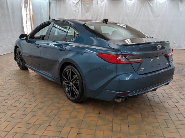 Used 2025 Toyota Camry XSE AWD/4WD image 5