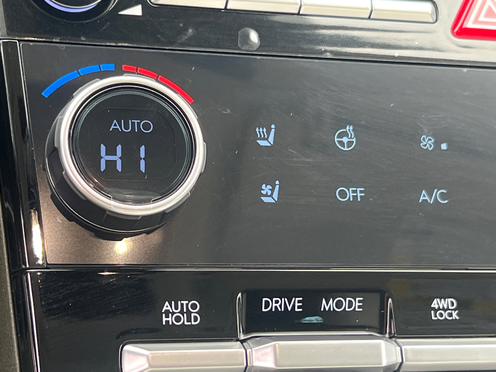 New 2025 Hyundai Santa Fe Calligraphy image 27