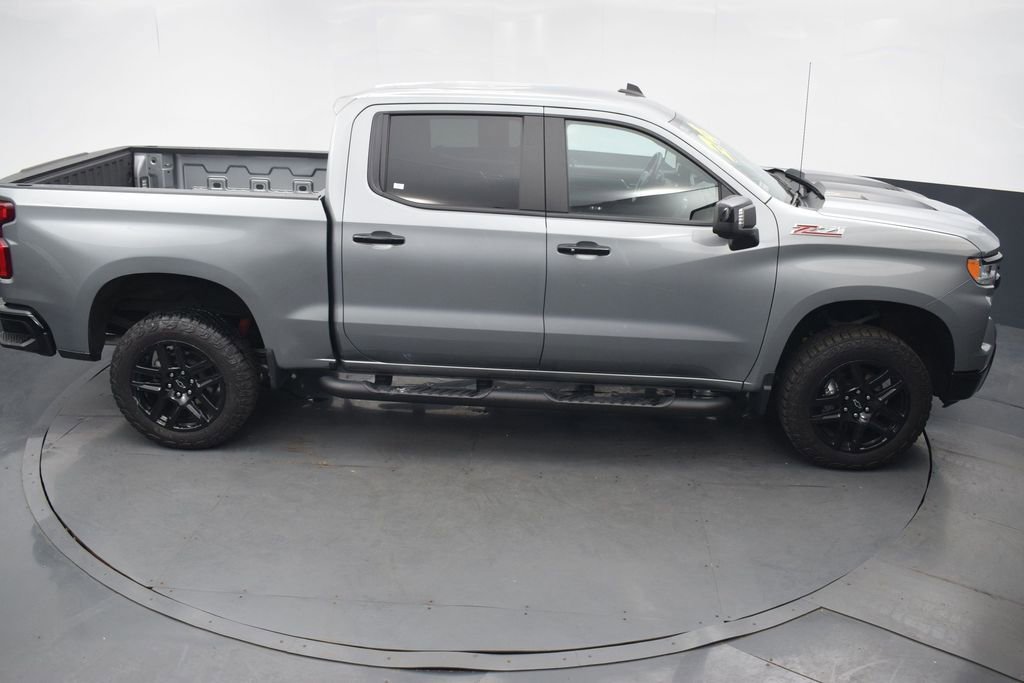 Used 2024 Chevrolet Silverado 1500 LT Trail Boss w/ Convenience Package II AWD/4WD image 42