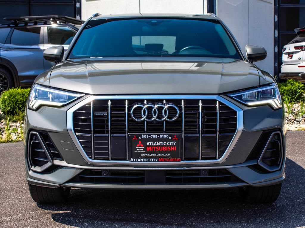 Used 2022 Audi Q3 2.0T Premium Plus AWD/4WD image 2