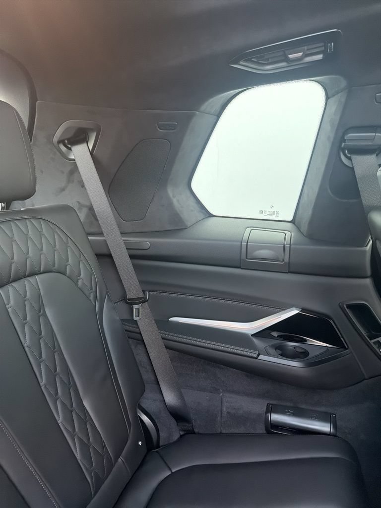 New 2026 BMW X7 M60i AWD/4WD image 20