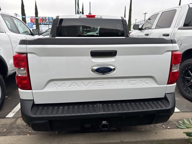 Used 2022 Ford Maverick XL image 3