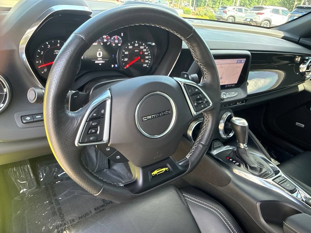 Used 2020 Chevrolet Camaro SS RWD image 15