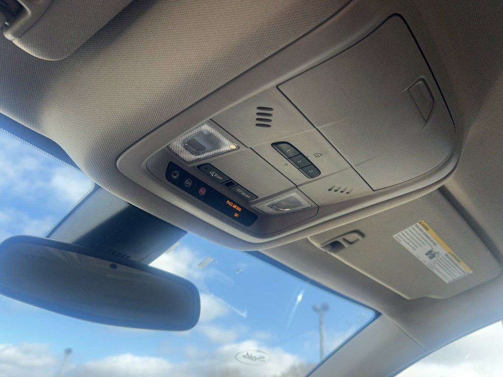 Used 2017 GMC Acadia Denali w/ Technology Package image 25