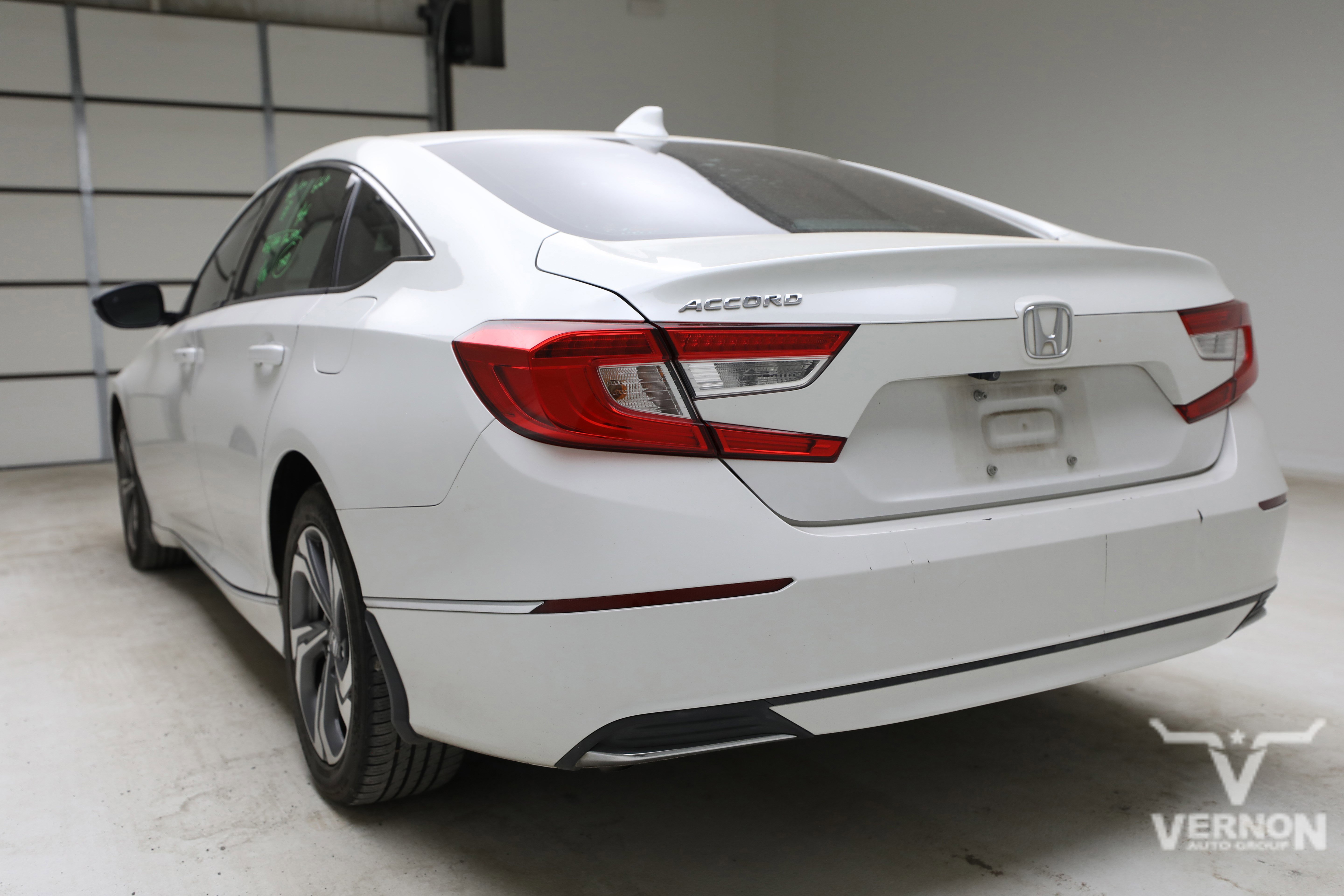 Used 2019 Honda Accord EX-L image 2