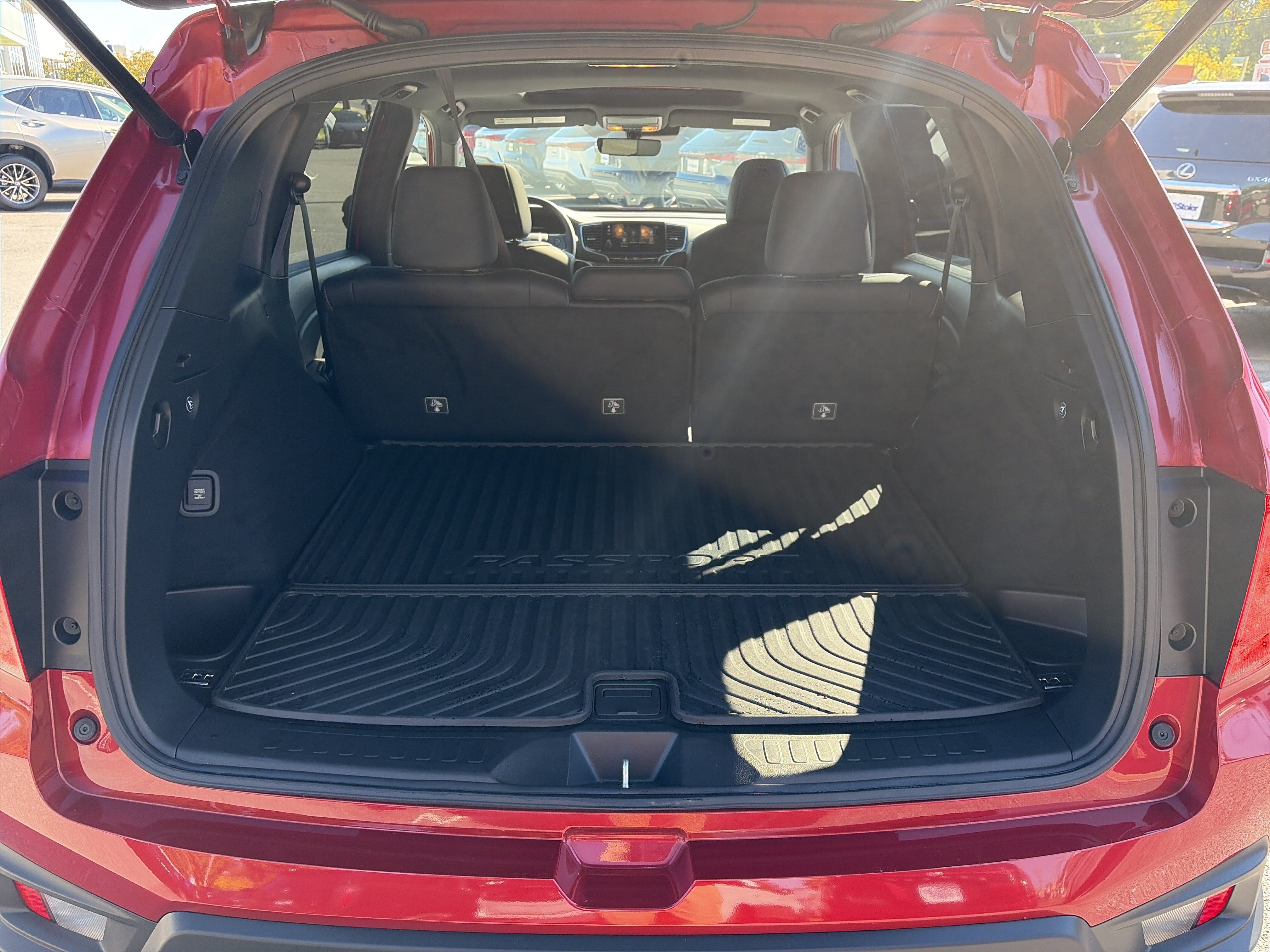 Used 2023 Honda Passport EX-L image 13