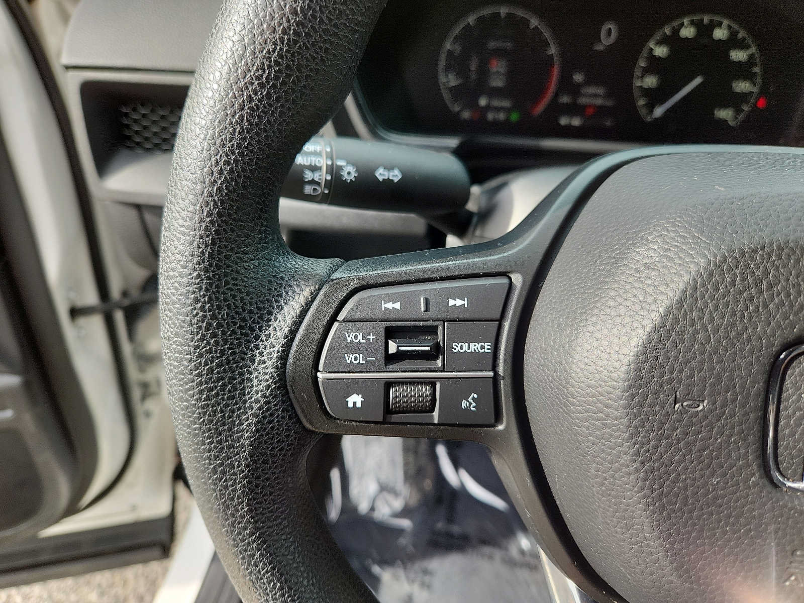 Certified 2024 Honda CR-V EX image 20