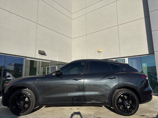 Certified 2022 Maserati Levante GT image 5