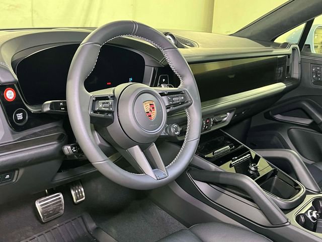 New 2026 Porsche Cayenne GTS image 16