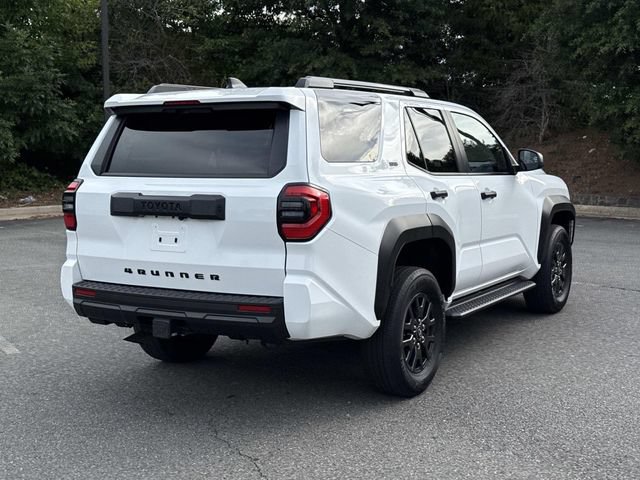Used 2025 Toyota 4Runner TRD Sport AWD/4WD image 2
