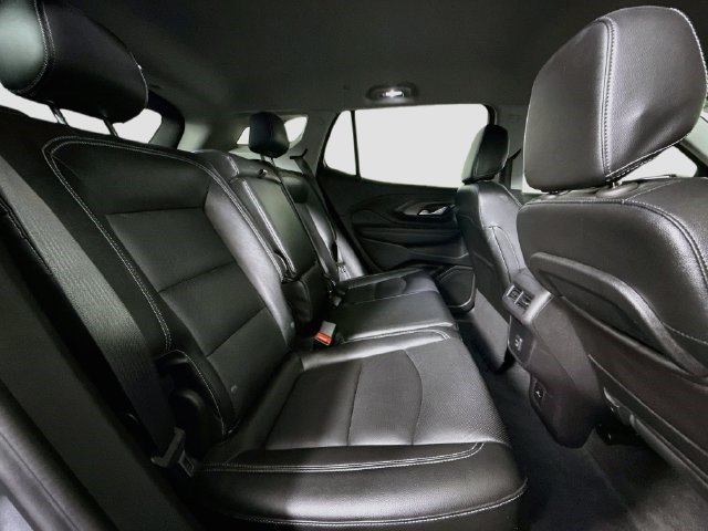 Used 2024 GMC Terrain SLT FWD image 26