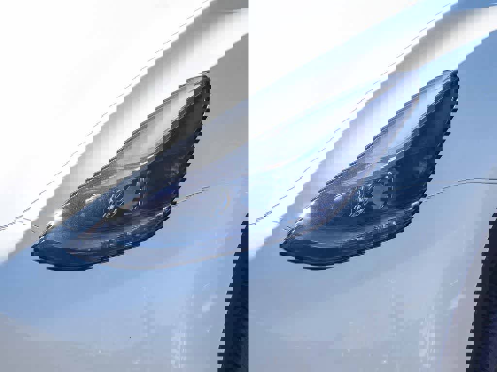 Used 2025 Tesla Model Y Long Range image 8