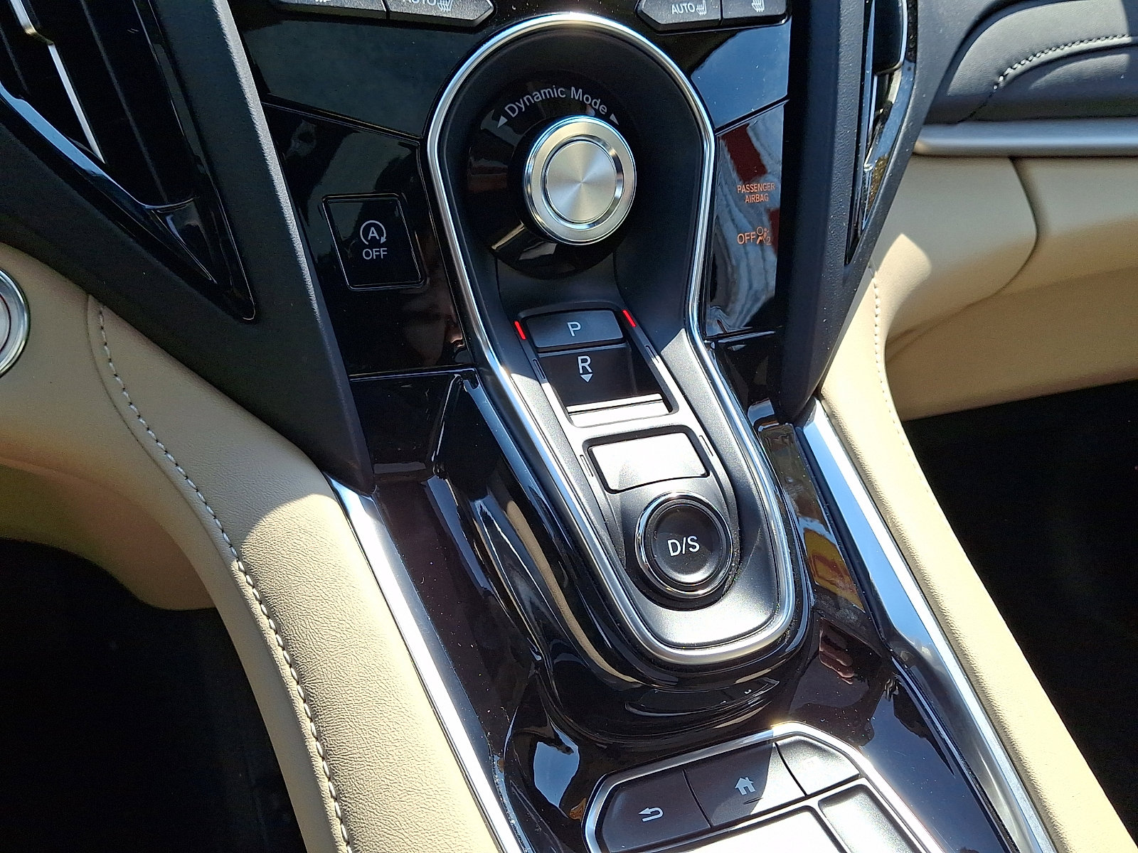 Used 2023 Acura RDX w/ Technology Package image 15