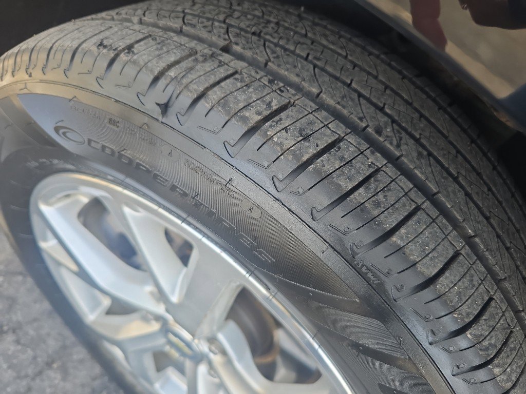 Used 2019 Chevrolet Equinox LT image 31