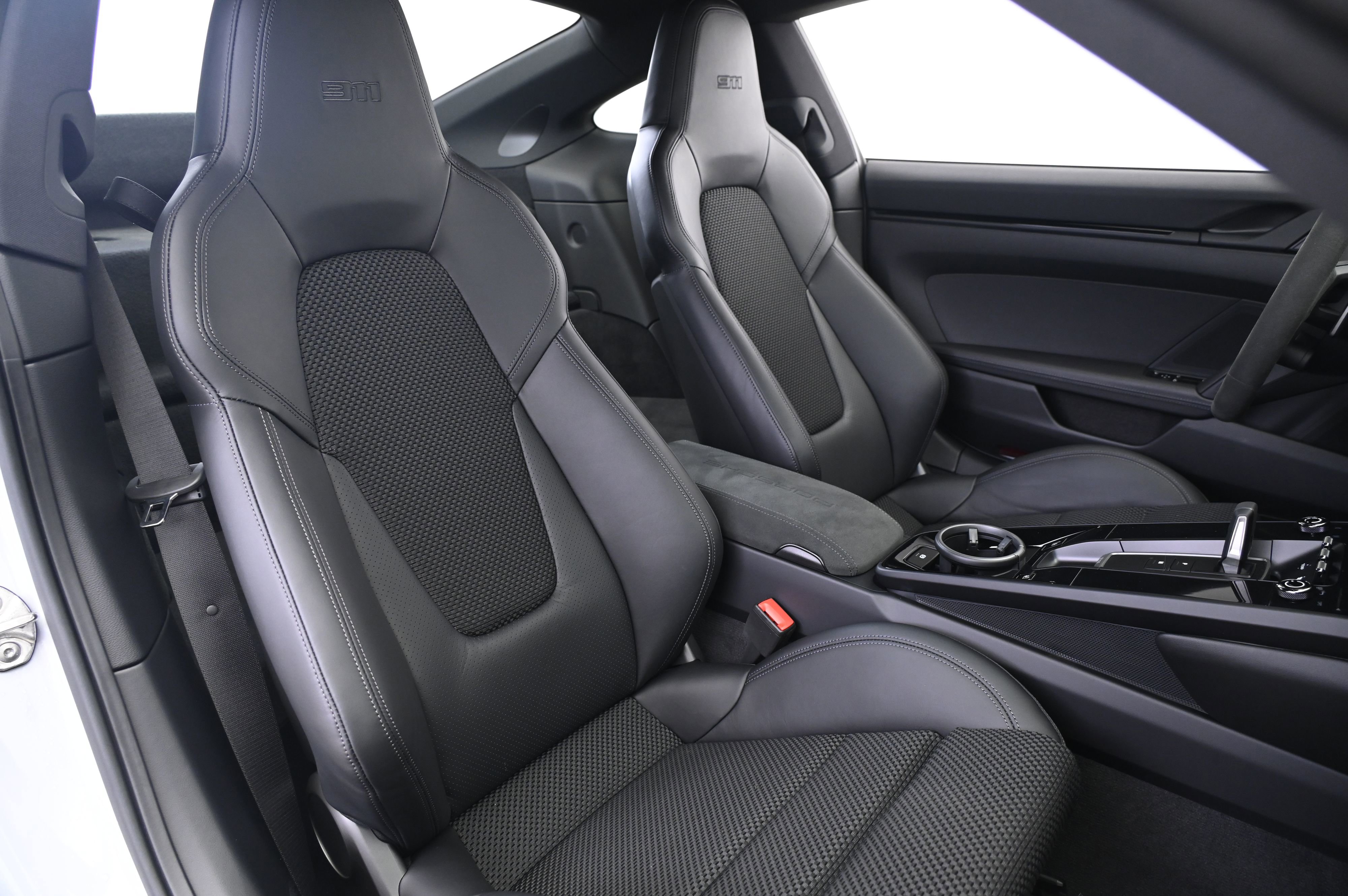 Certified 2024 Porsche 911 Carrera T image 20