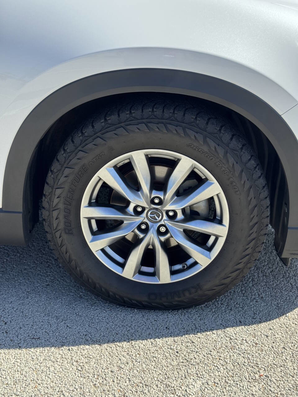 Used 2018 MAZDA CX-9 Touring w/ Touring Premium Package FWD image 21