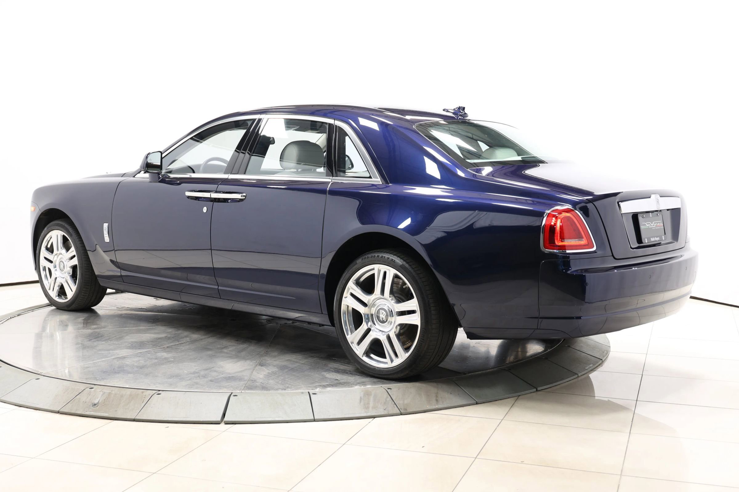 Used 2015 Rolls-Royce Ghost image 71