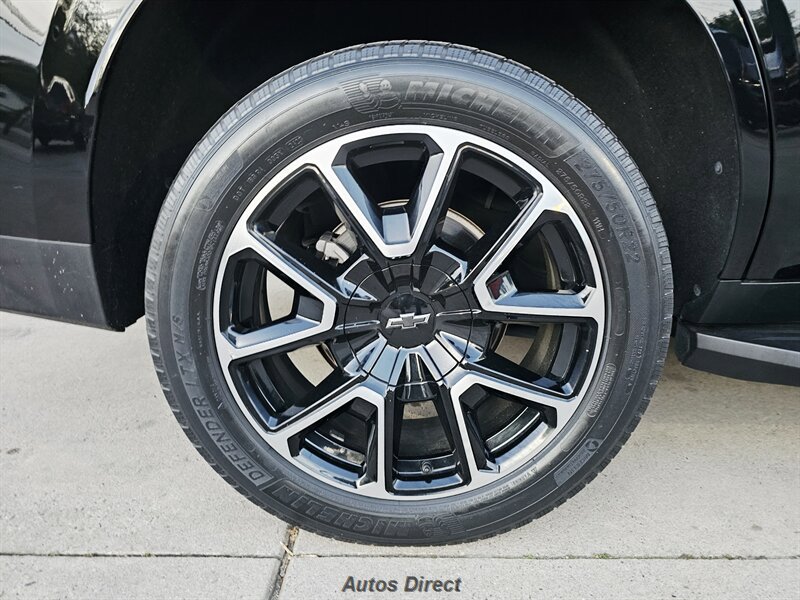 Used 2021 Chevrolet Tahoe RST w/ Luxury Package image 36