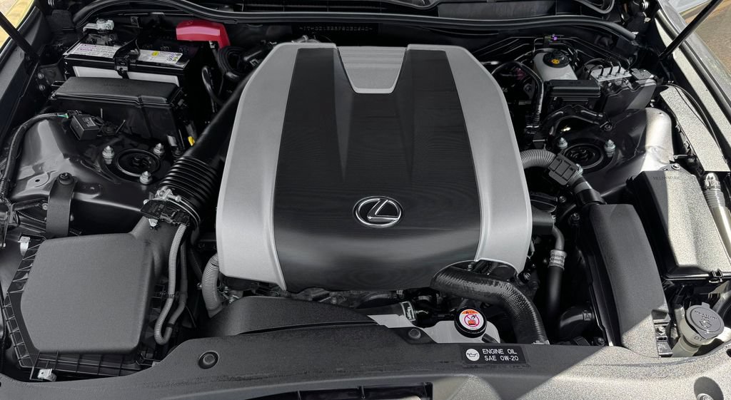Used 2023 Lexus IS 350 F Sport w/ Memory Package AWD/4WD image 10