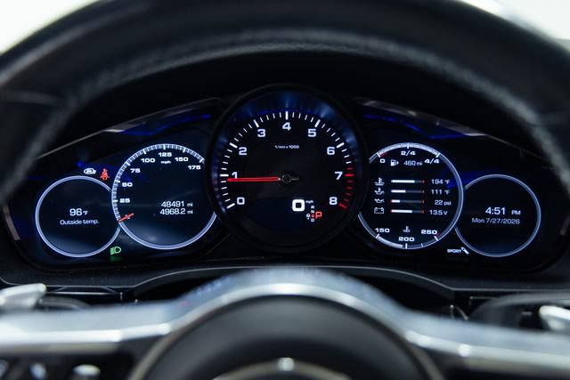 Used 2020 Porsche Cayenne AWD/4WD image 2