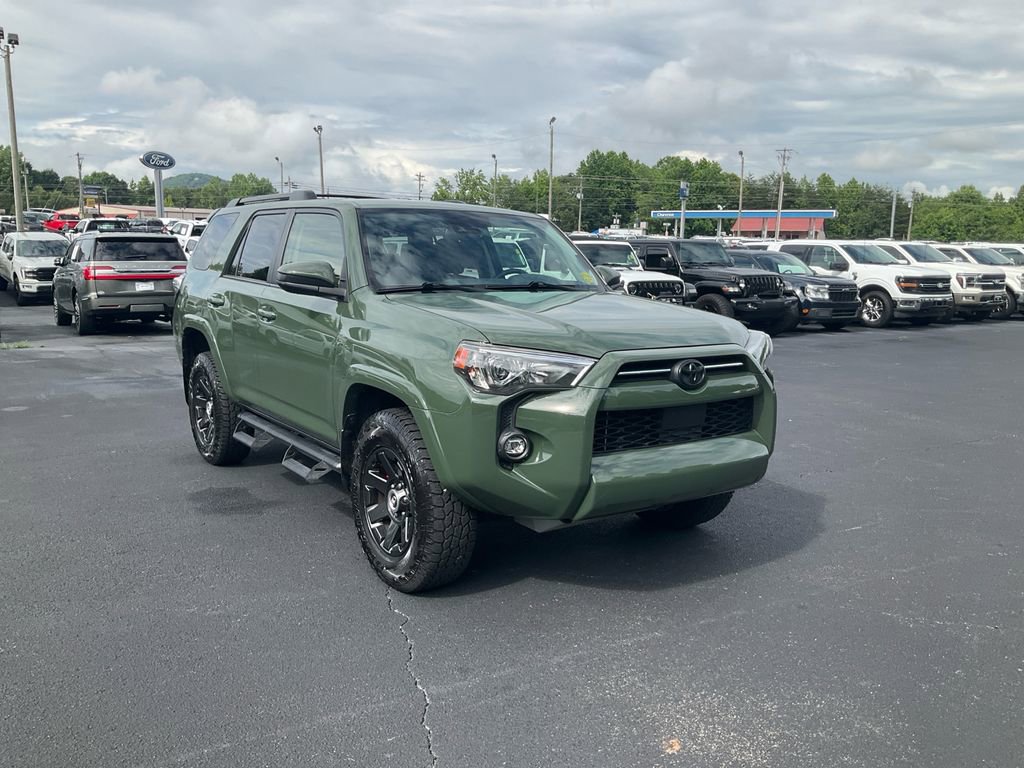 Used 2021 Toyota 4Runner Trail Special Edition AWD/4WD image 3