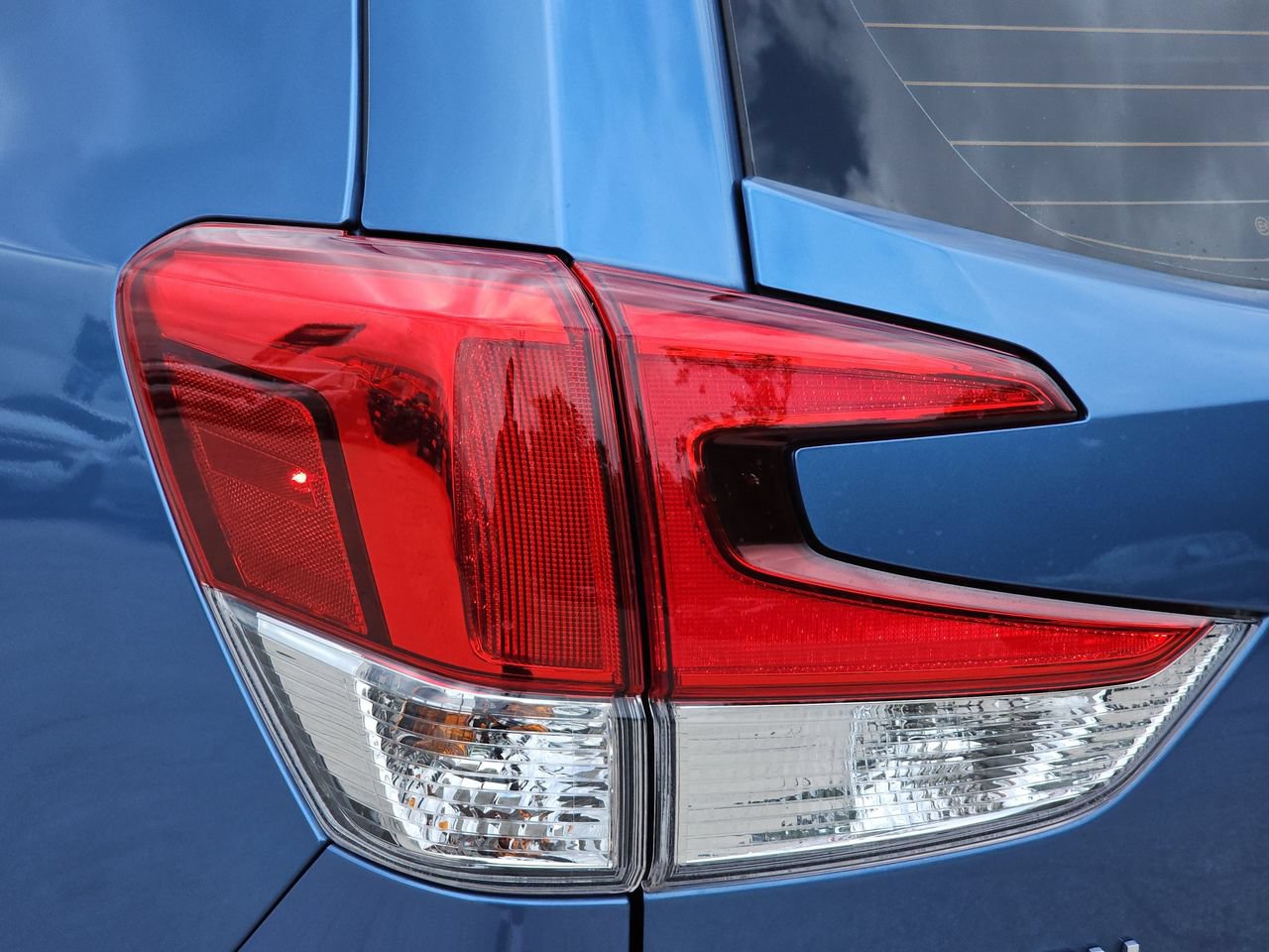 Certified 2024 Subaru Forester AWD/4WD image 39