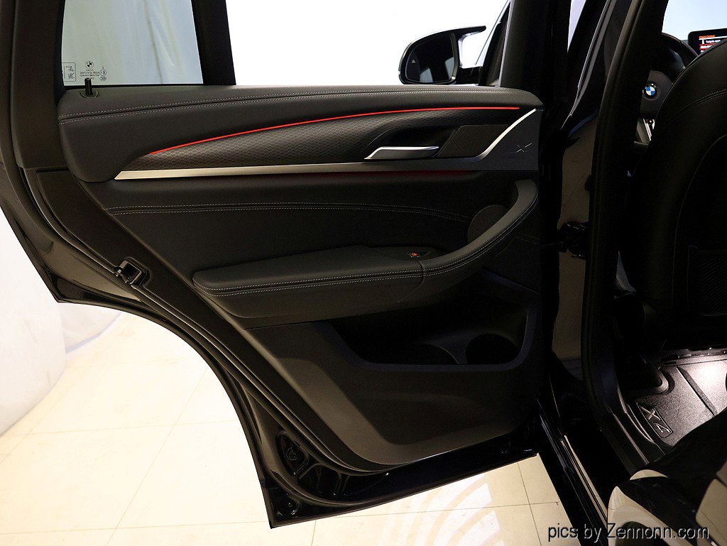 Certified 2022 BMW X4 M40i w/ Premium Package image 30