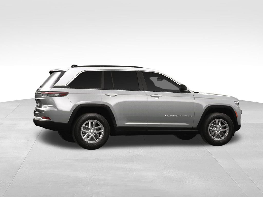 New 2025 Jeep Grand Cherokee 4WD image 7