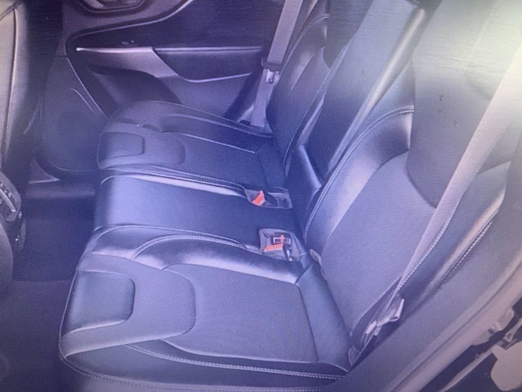 Used 2022 Jeep Cherokee Latitude Lux image 10