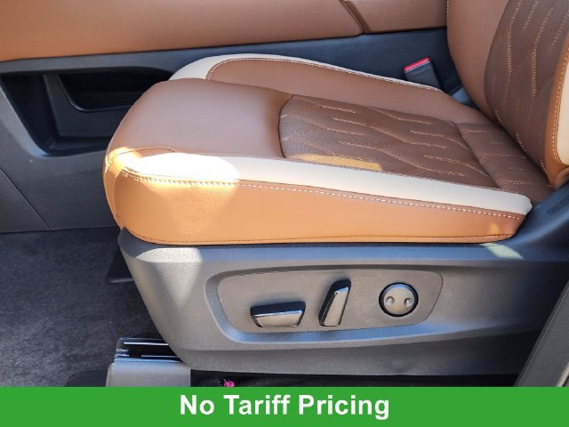 New 2026 Nissan Pathfinder Platinum FWD image 18